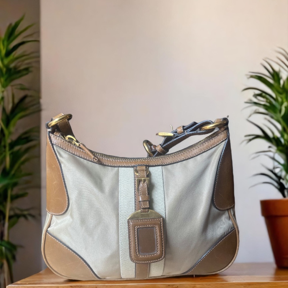 🎊SOLD🎊PRADA SHOULDER BAG ❤️ EUC - Picture 2 of 12